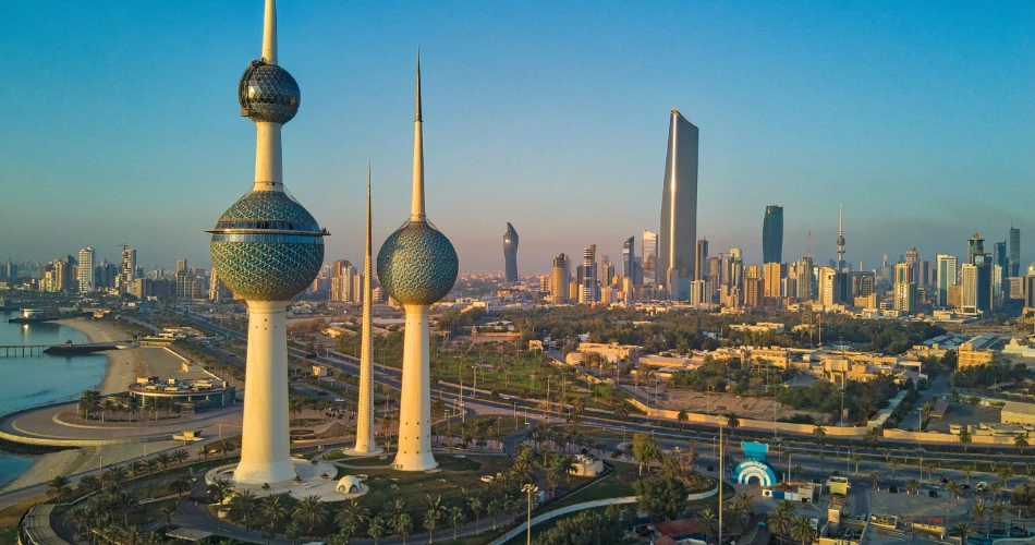 Exploring Kuwait’s Modern Skyline and Architectural Marvels