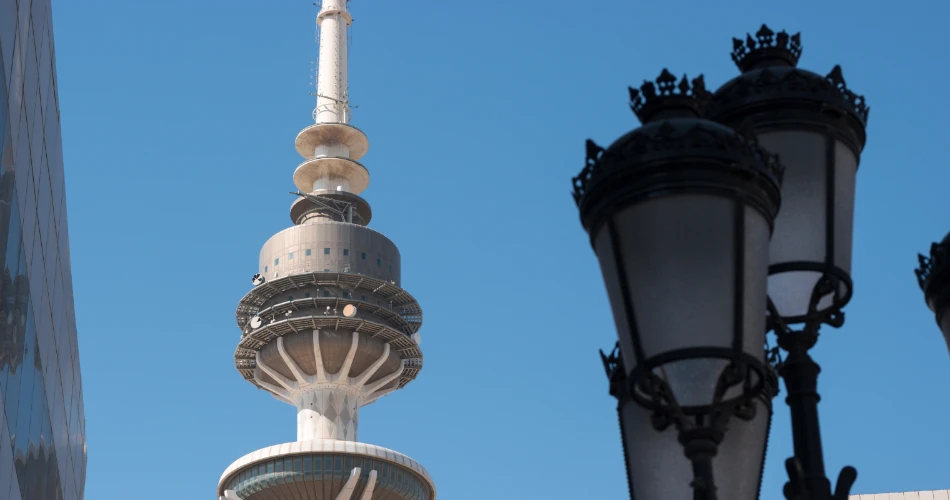 Exploring Kuwait’s Modern Skyline and Architectural Marvels