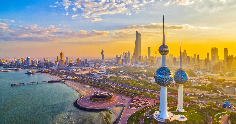 Exploring Kuwait’s Modern Skyline and Architectural Marvels
